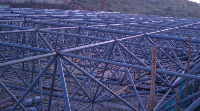 福建概述网架加工中对钢材的质量的过细恳求